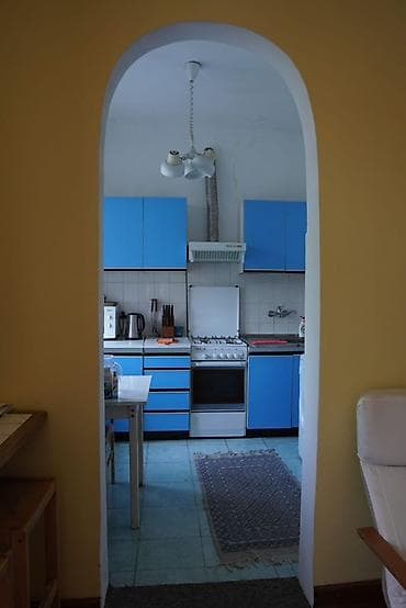 квартиру в кара балте: 2 комнаты, 70 м², Сталинка, 3 этаж, Евроремонт — 4