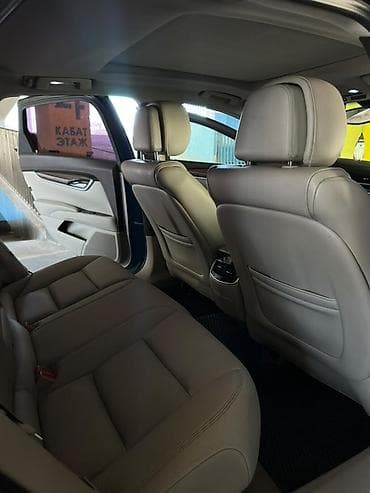 Cadillac XT5: 2013 г., 2 л, Автомат, Бензин, Седан — 5