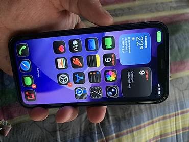 IPhone 11 в корпусе iPhone 17 pro - Цвет: тёмно‑синий корпус, плоские — 2