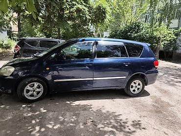 byd ош: Toyota Ipsum: 2001 г., 2.4 л, Автомат, Газ, Минивэн — 3