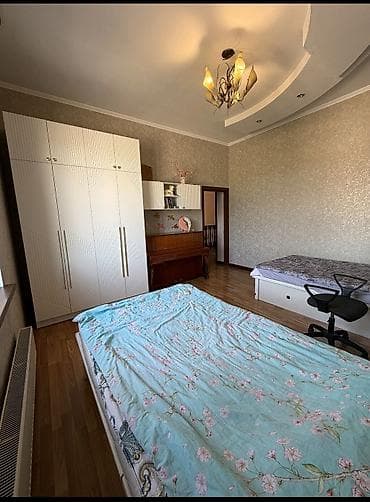 остановка: 🏠 Срочно!!! Продается 3 уровневый дом рядом с центром. 📍 Район — 10