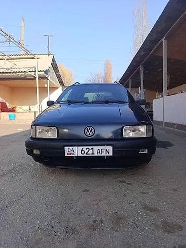 v klass: Volkswagen Passat Variant: 1993 г., Универсал — 1