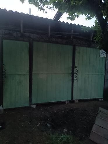 Деревянные распашные ворота с калиткой без стойка - Материал: доска