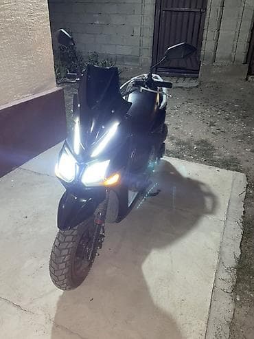 обменяю на мотоцикл: Скутер Самурай Jet Moto, черный цвет. Характеристики и оснащение: - — 1