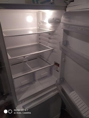 xbox 3 0: Холодильник Indesit, Б/у, Двухкамерный, De frost (капельный) — 3