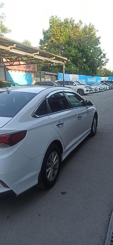 hundai sonata: Hyundai Sonata: 2021 г., 2 л, Автомат, Газ, Седан — 4