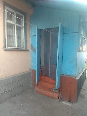 двухэтажные дома: Дом в частном секторе - Одноэтажный дом с крытой верандой/тамбуром — 6