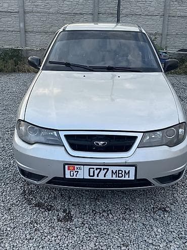 Унаа сатуу: Daewoo Nexia: 2011 г., 1.5 л, Кол менен иштөөчү, Бензин, Седан — 2