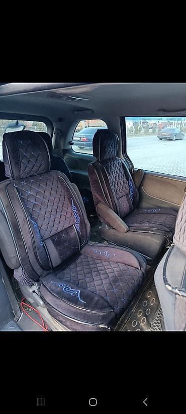 талас авто: Mazda MPV: 2003 г., 2 л, Механика, Бензин, Вэн/Минивэн — 3