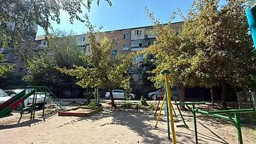 1 комната, 33 м², Пишпек Индивидуалка, 3 этаж, Требуется ремонт