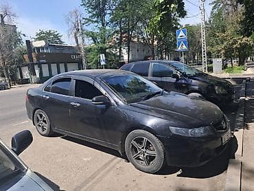 Honda Accord: 2005 г., 2 л, Автомат, Бензин, Седан — 3
