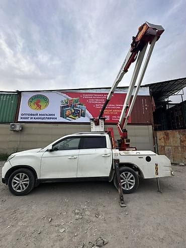 osmo mobile 3: Услуги автовышки 12 м. Минимальный выезд на 2 часа Час-1500 сомов - — 3