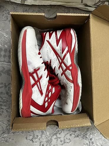 Босоножки, сандалии, шлепанцы: Мужские кроссовки, 39.5, Asics, Б/у, цвет - Белый — 1