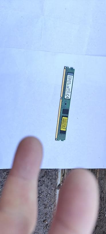 Настольные ПК и комплектующие: Оперативная память (RAM) для ПК, Б/у, Kingston, 4 ГБ, DDR3 — 4