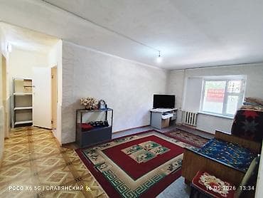 район киркомстром: 3 комнаты, 57 м², 104 серия, 1 этаж, Старый ремонт — 8