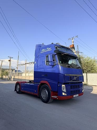 аренда volvo: Тягач, Volvo, 2013 г. — 1