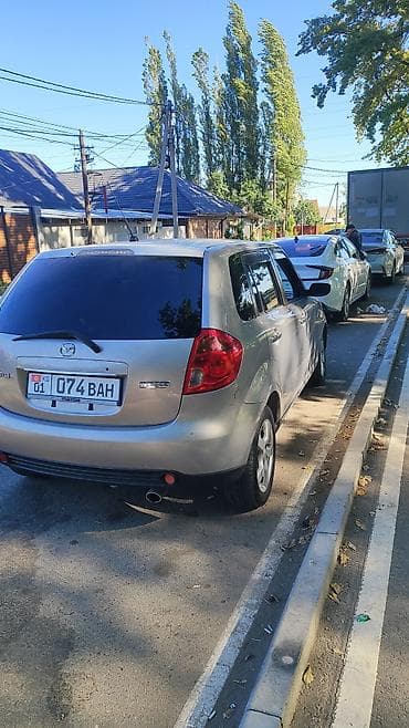 jac j7: Mazda Verisa: 2005 г., 1.5 л, Автомат, Бензин, Хэтчбэк — 4