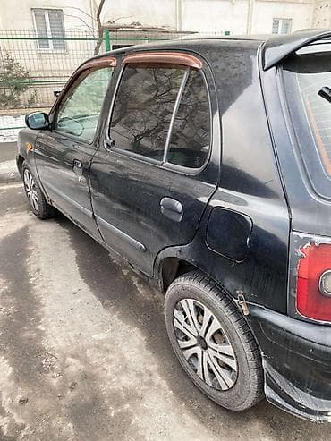 Nissan March: 1998 г., 1 л, Автомат, Бензин — 4