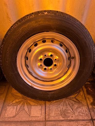 запаска 13: Дөңгөлөктөр монтажда 175 / 70 / R 13, Кыш, Колдонулган, Комплект, Жеңил унаалар, Темир, тешиктери - 4 — 5