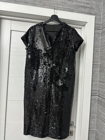 коктейльное платье на новый год: Вечернее платье, Коктейльное, С рукавами, С пайетками, L — 1