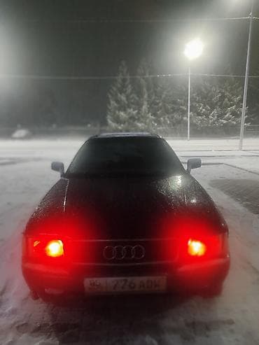 kia avella: Audi 80: 1991 г., Седан — 4