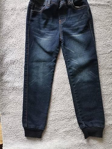 Комплекты одежды: Вещи в хорошем состоянии на ребенка от 4-5 лет, за любую вещь 100 сом — 5