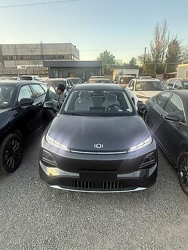 Транспорт: Changan Qiyuan Q05: 2026 г., Электромобиль, Кроссовер — 3