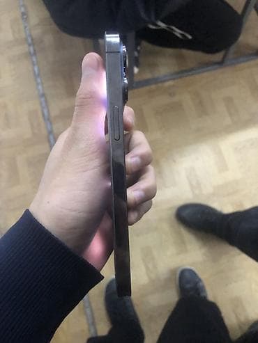 ipad 12 pro: IPhone 15 Pro Max, Black Titanium — 3