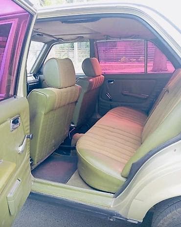e klass: Mercedes-Benz E-Class: 1982 г., 2 л, Автомат, Бензин, Седан — 6