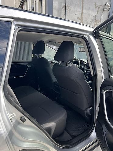 продаю рав4: Toyota RAV4: 2019 г., 2 л, Автомат, Бензин, Кроссовер — 9
