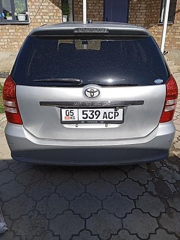 Toyota WISH: 2003 г., 1.8 л, Автомат, Бензин, Универсал
