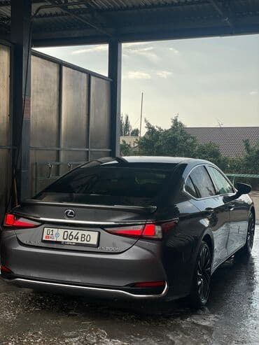 кербен такси: VIP TAXI ВИП ТАКСИ Бизнес салон куда угодно 🇰🇬 напишите на ватсап — 6