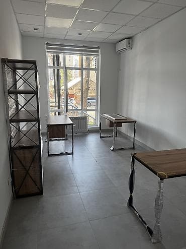 Советская/Скрябина Сдается офис Площадь:16м2 Этаж:1 С мебелью at lalafo.kg Советская/Скрябина Сдается офис Площадь:16м2 Этаж:1 С мебелью