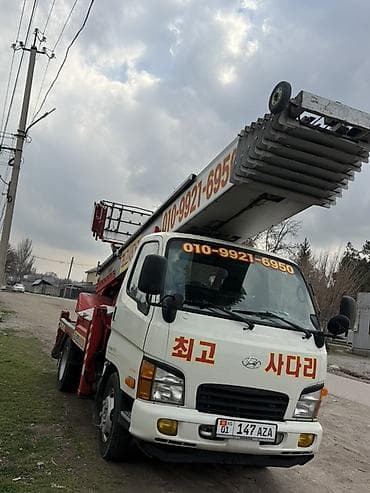 bid e2: Hyundai : 2009 г., Дизель — 1