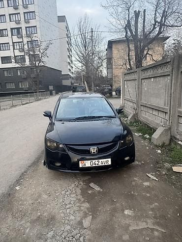 цывик: Honda Civic: 2009 г., 1.3 л, Вариатор, Бензин, Седан — 3