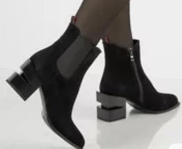 Ботинки и ботильоны: Ботинки, Деми, покупала в Италии за 7500, размер 38, в отличном — 6