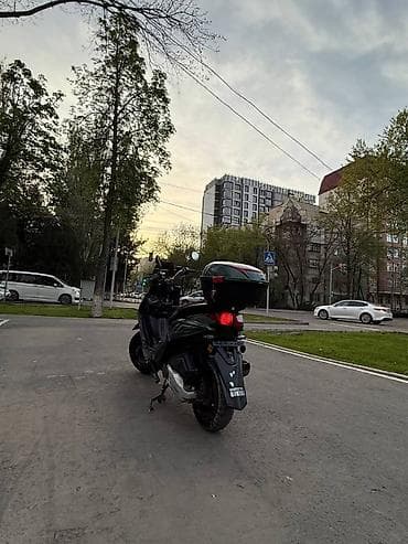 Тип скутера 150 куб. см, Бензин, Б/у
