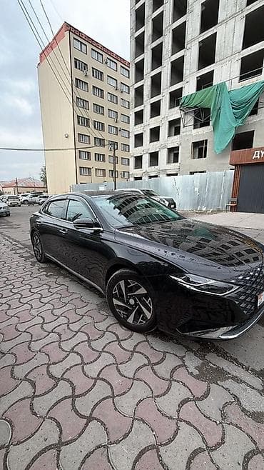 Hyundai Grandeur: 2020 г., 2.4 л, Автомат, Гибрид, Седан