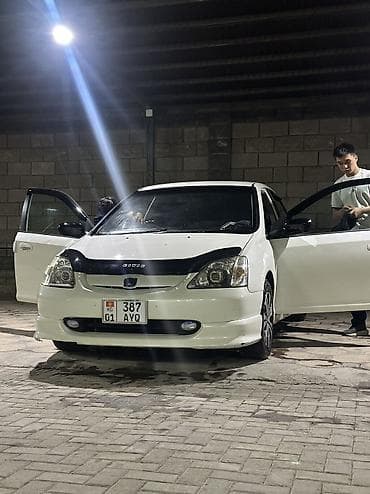 Honda Civic: 2000 г., 1.7 л, Вариатор, Бензин, Хэтчбэк
