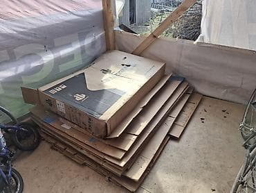 чехол для матраса: Картонные листы/коробки, сложенные в стопы. есть много ! - Материал — 1