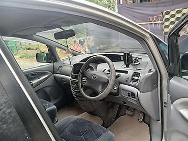 lexsus lx 470: Toyota Estima: 2000 г., 2.4 л, Автомат, Газ, Минивэн — 5