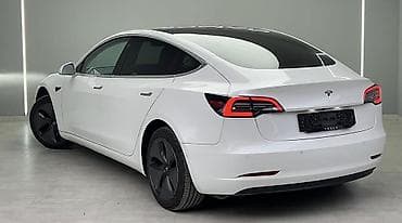 Tesla: Tesla Model 3: 2019 г., 5.5 л, Автомат, Электромобиль, Седан — 5