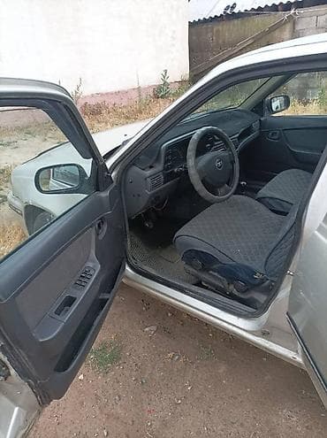e star: Daewoo Nexia: 2010 г., 1.5 л, Механика, Бензин, Седан — 6