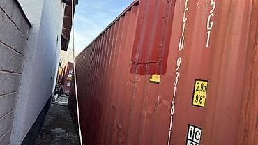 одноразовые контейнер: Продаю Морской контейнер 20-40-45 футов (standard), красный — 2