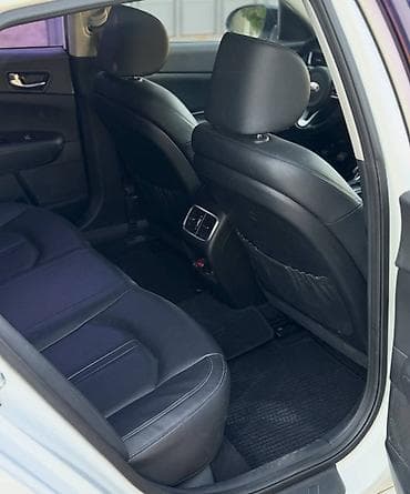 Кызматтар: Ижарага берем Kia K5, Күнүмдүк, Айдоочусуз, | Айдоочулук күбөлүгүк, 18 жаштан баштап — 6