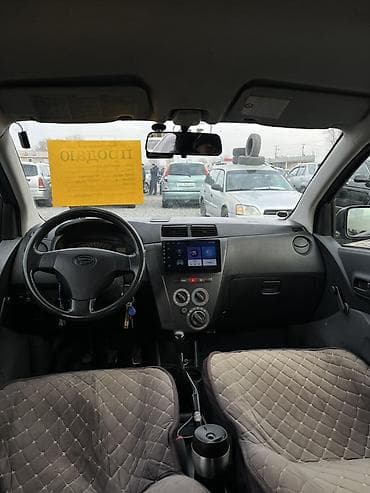 дайхатцу мови: Daihatsu Cuore: 2009 г., 0.1 л, Механика, Бензин, Хэтчбэк — 5