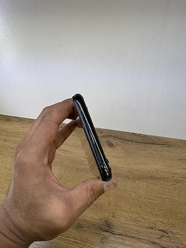 iphone xs max: IPhone Xs Max, Space Gray — 2