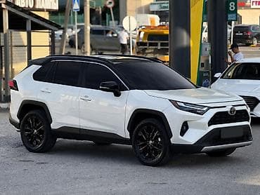 Toyota RAV4: 2022 г., 2.5 л, Автомат, Бензин, Кроссовер lalafo.kg да Toyota RAV4: 2022 г., 2.5 л, Автомат, Бензин, Кроссовер