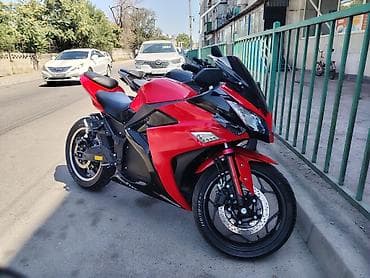 измеритель скорости: Спортбайк Kawasaki, 125 куб. см, Электро, Взрослый, Б/у — 1