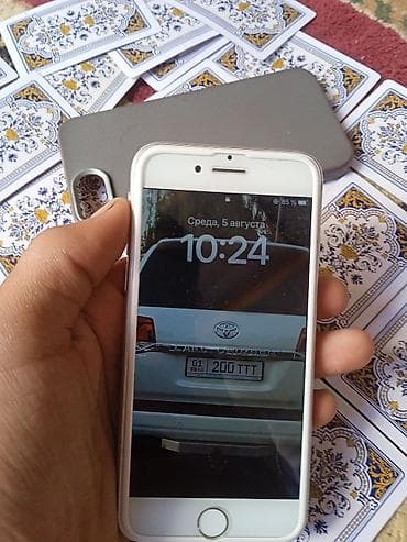google pixel 7a: IPhone SE (2-го поколения), 64 ГБ, цвет White -айфон 8. продаю — 6